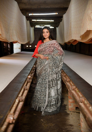 Linen Saree in Dabu Block Print