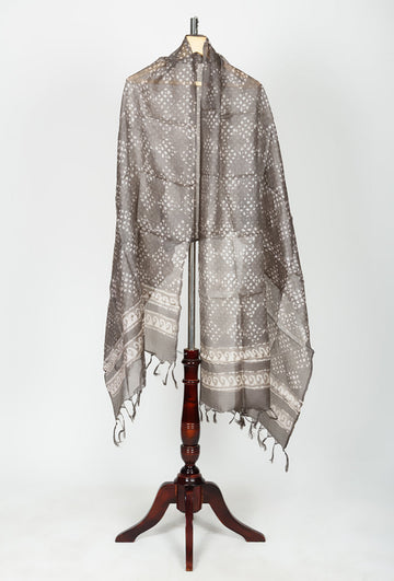 Tussar Dabu Dupatta In Natural Kashish Dye Block Printed