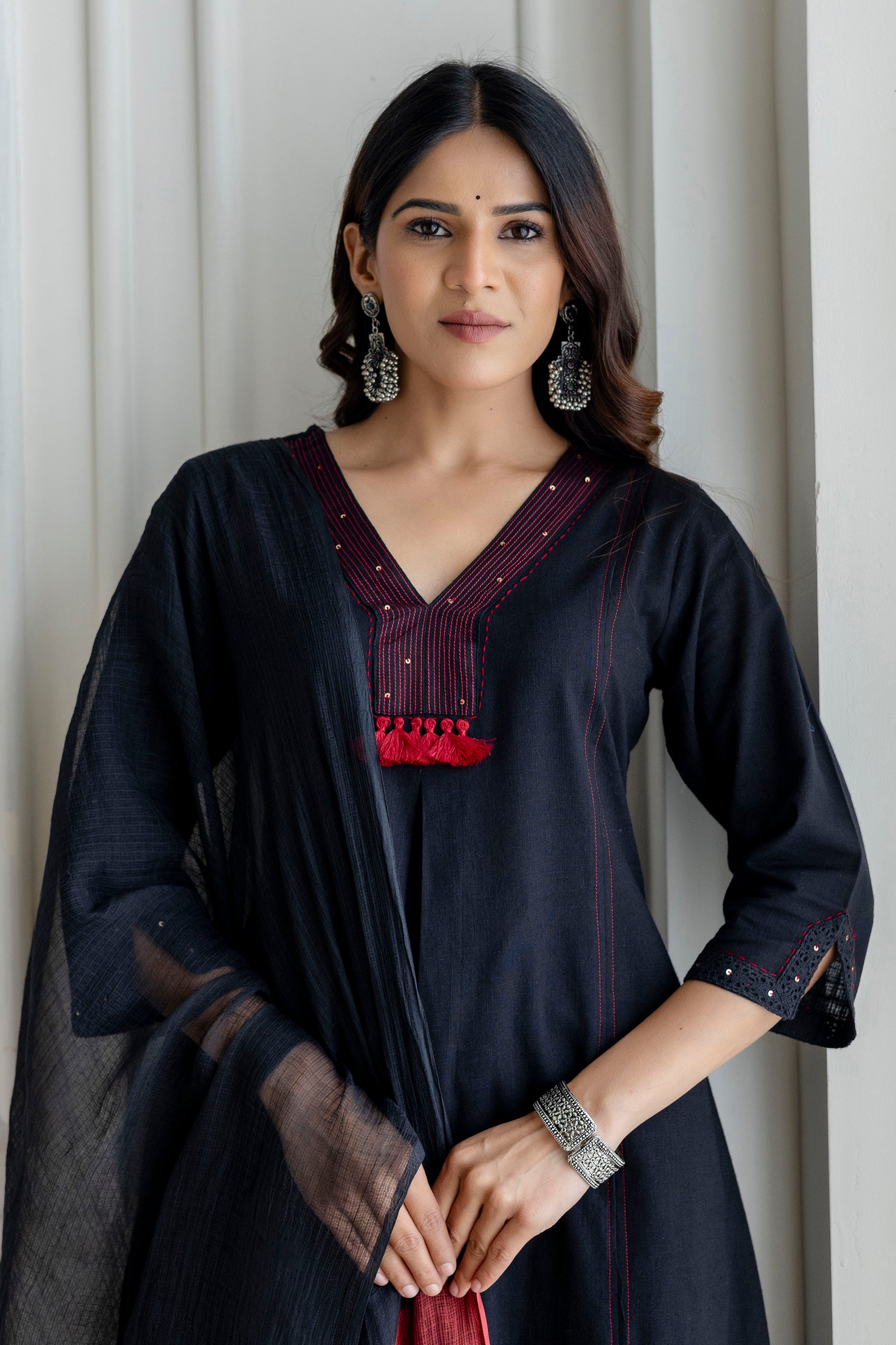 Black Cotton Slub Kurta Set with Red Ombre Dupatta