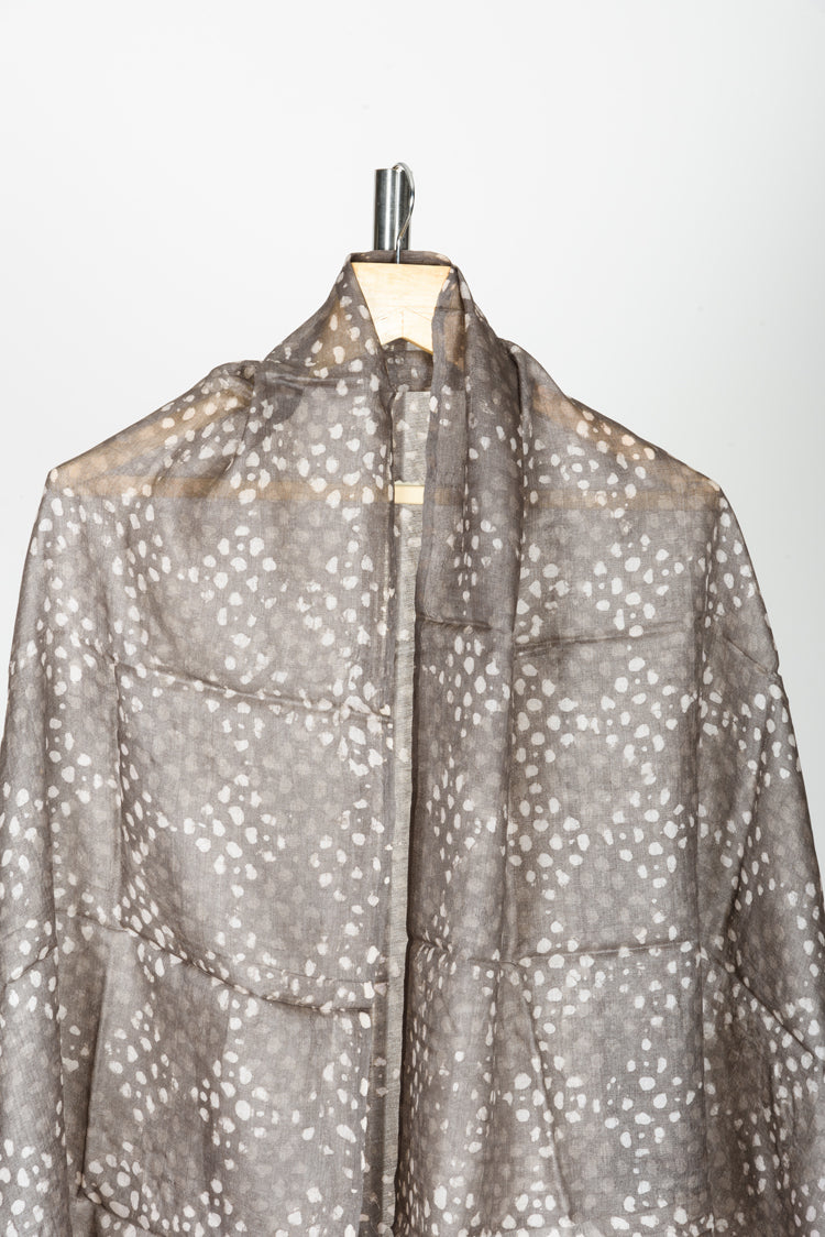 Tussar Dabu Dupatta In Natural Kashish Dye Block Printed
