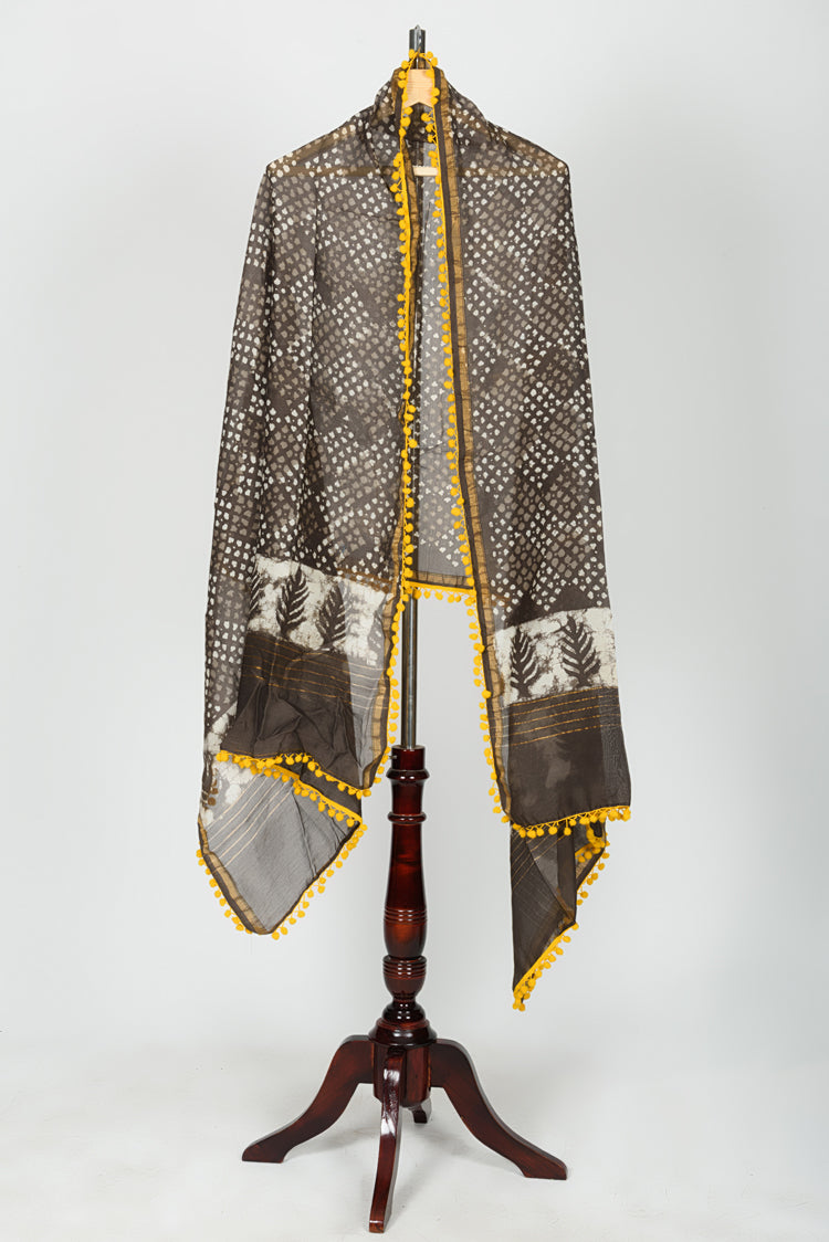 Chanderi Dabu Block Printed Dupatta With Lace