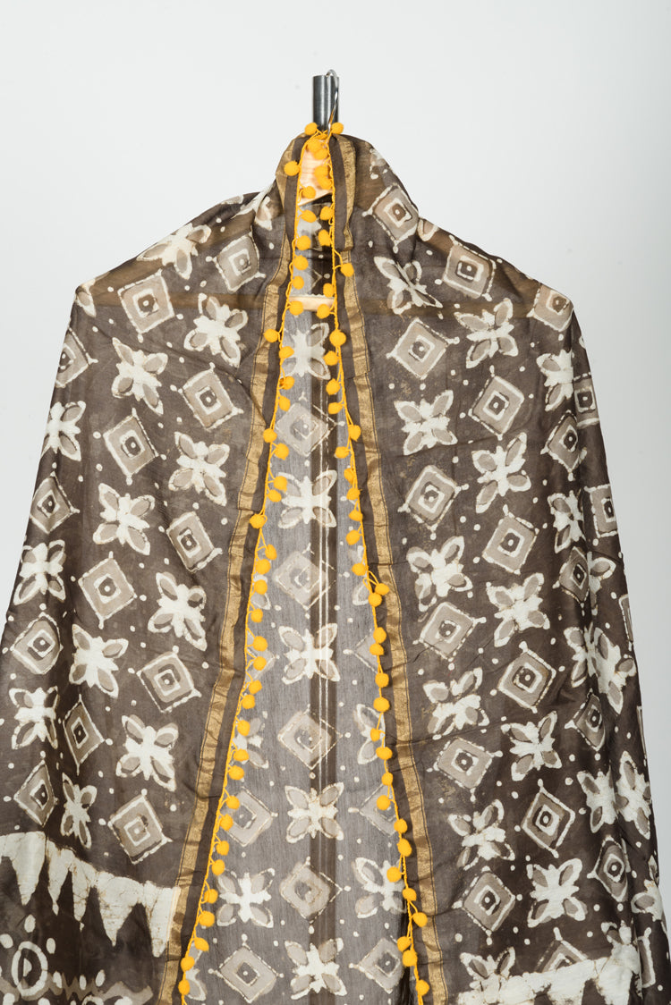 Chanderi Dabu Block Printed Dupatta With Lace